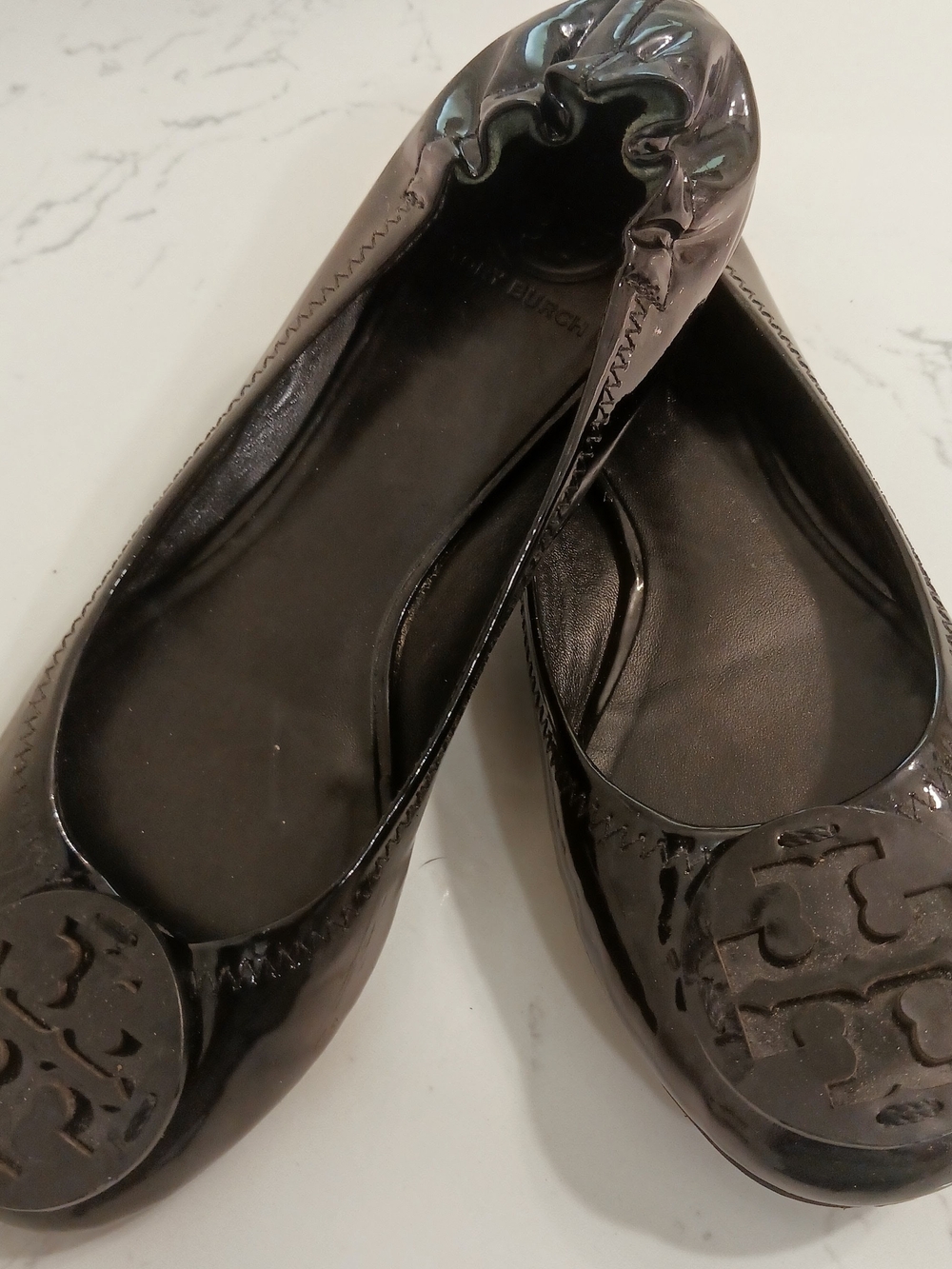 Tory Burch Patent Leather Ballet Flats in Black